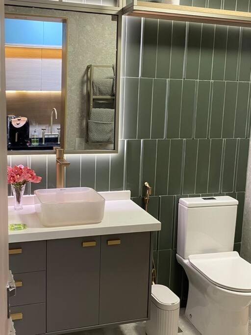 Flat De Luxo Em Pinheiros Faria Lima 圣保罗